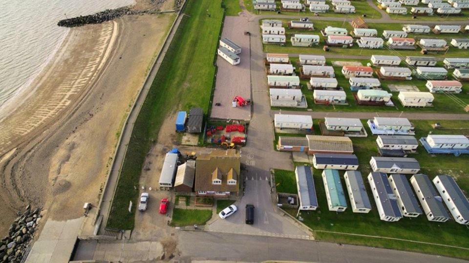 Caravan Beach Holiday Hotel Saint Osyth Zewnętrze zdjęcie