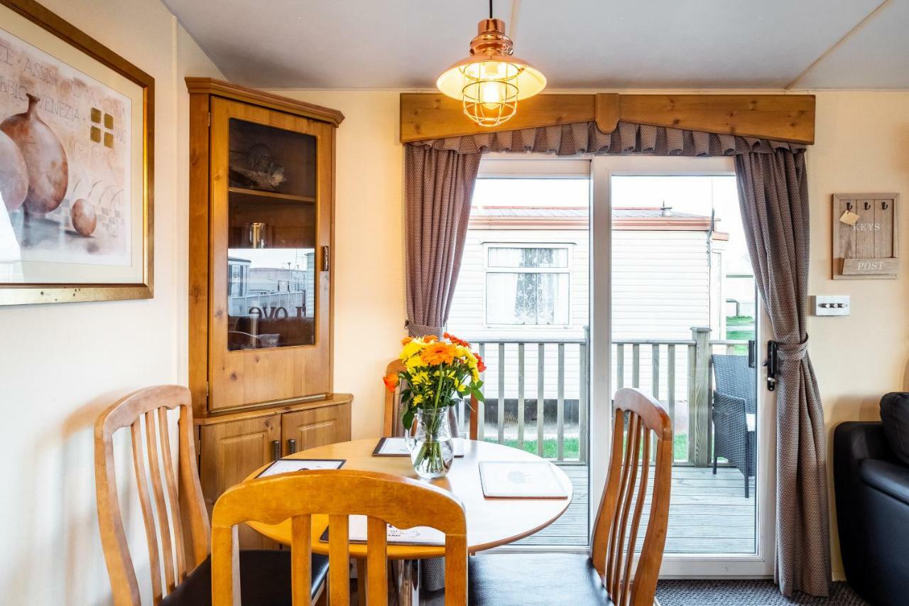 Caravan Beach Holiday Hotel Saint Osyth Zewnętrze zdjęcie