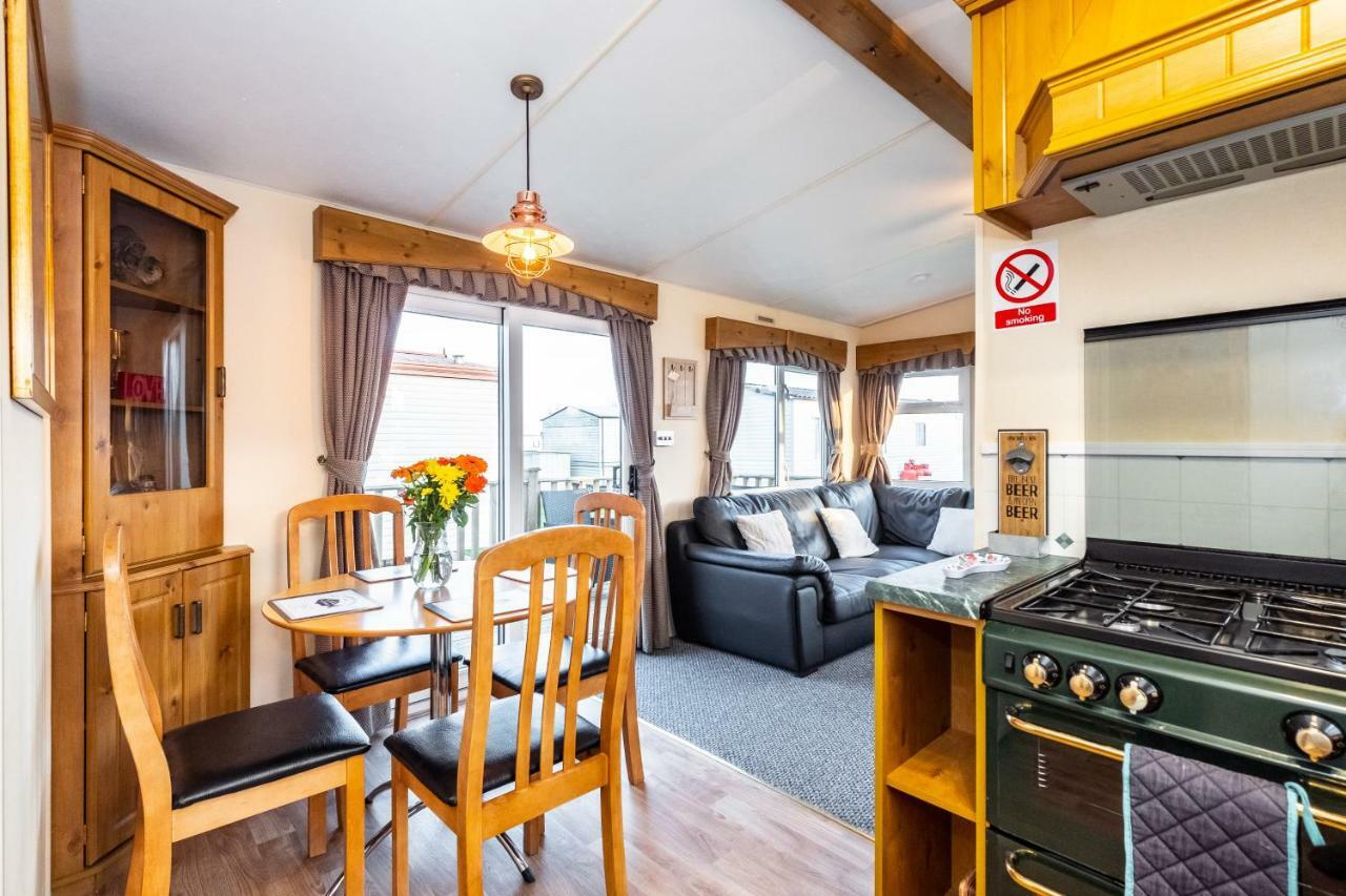 Caravan Beach Holiday Hotel Saint Osyth Zewnętrze zdjęcie