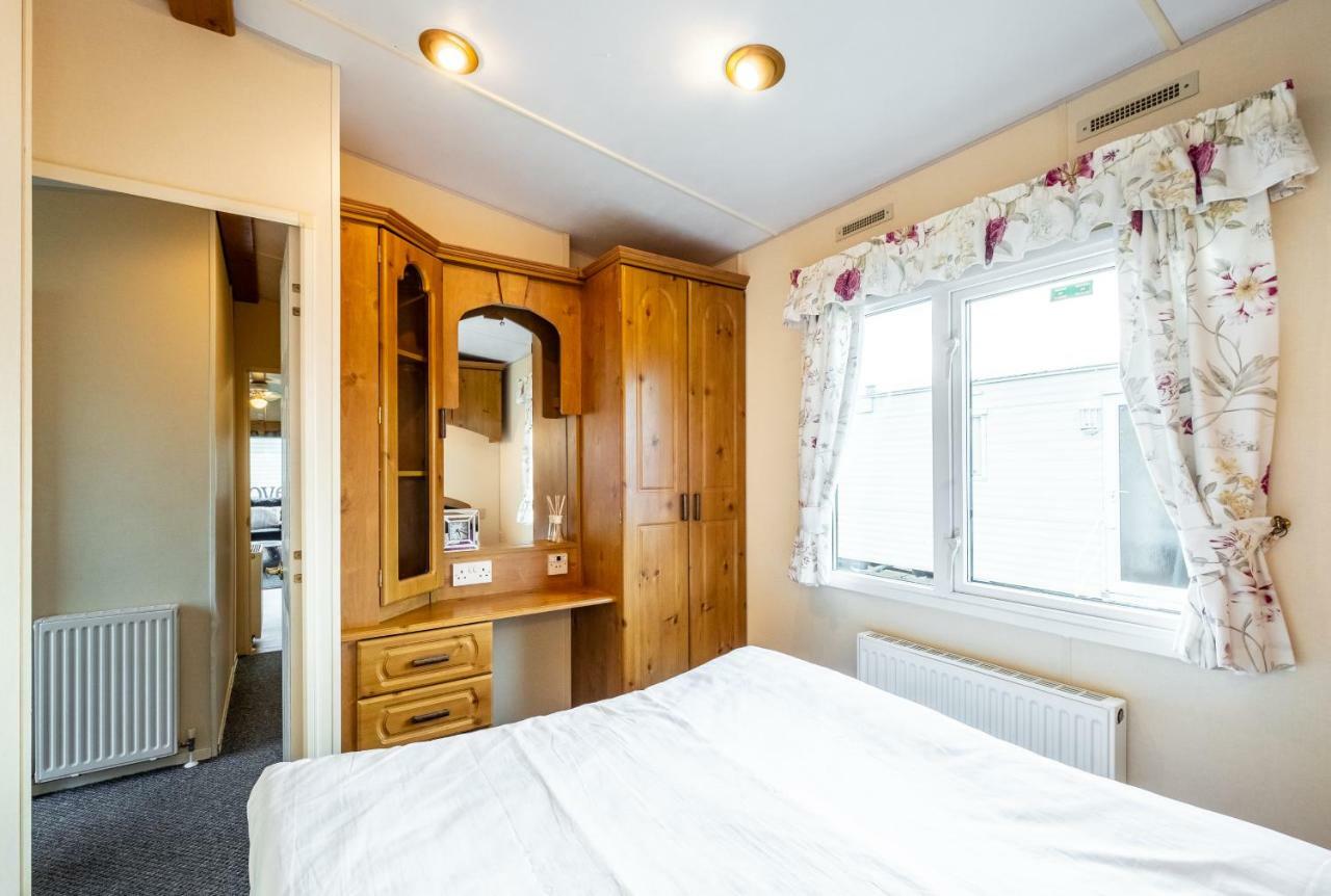 Caravan Beach Holiday Hotel Saint Osyth Zewnętrze zdjęcie